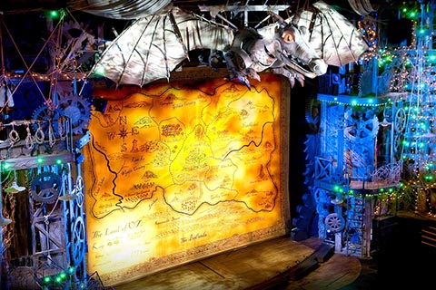 Wicked,London Company. Photo by Mark Senior